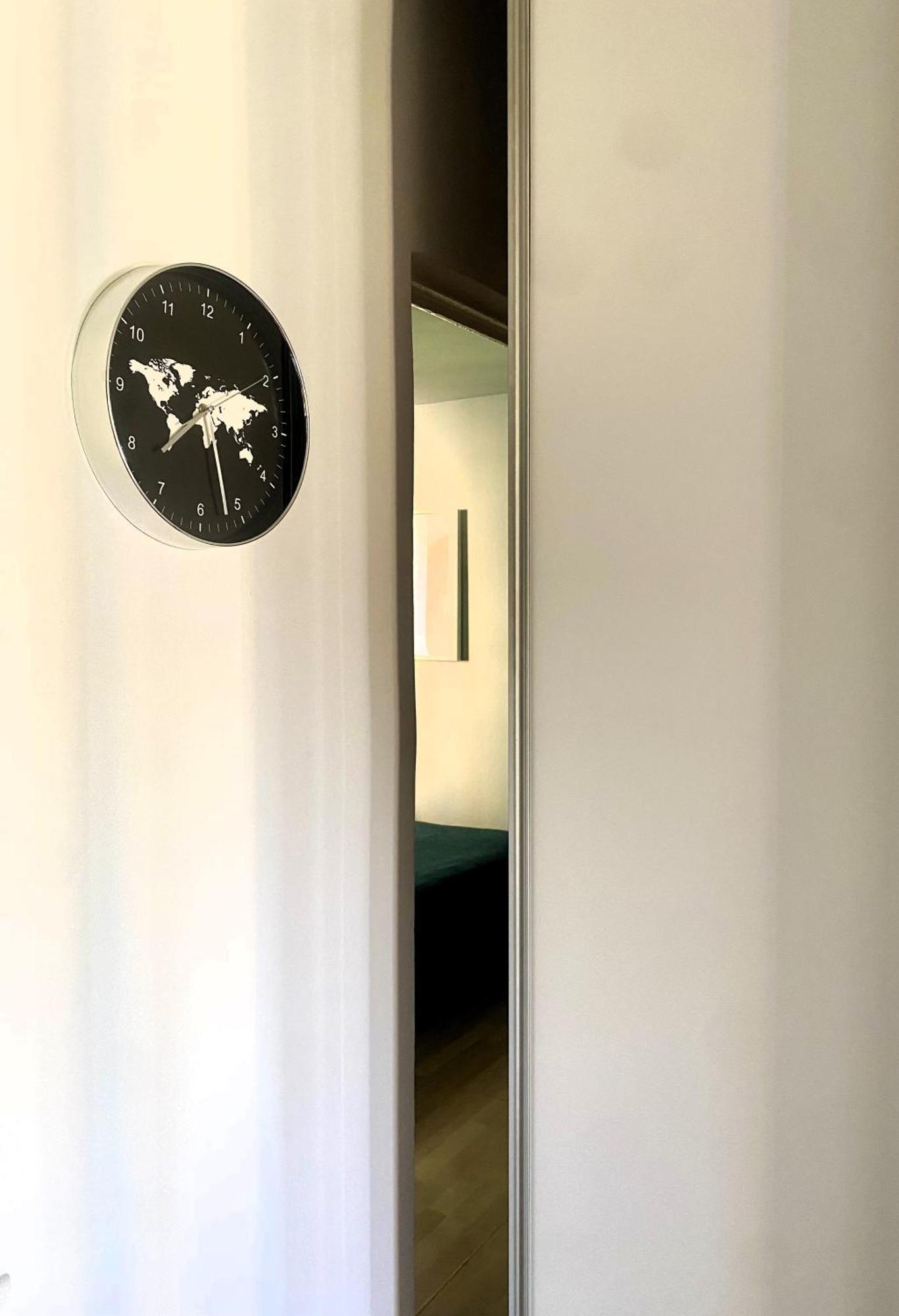 Apartament Near Metro Station And Park *